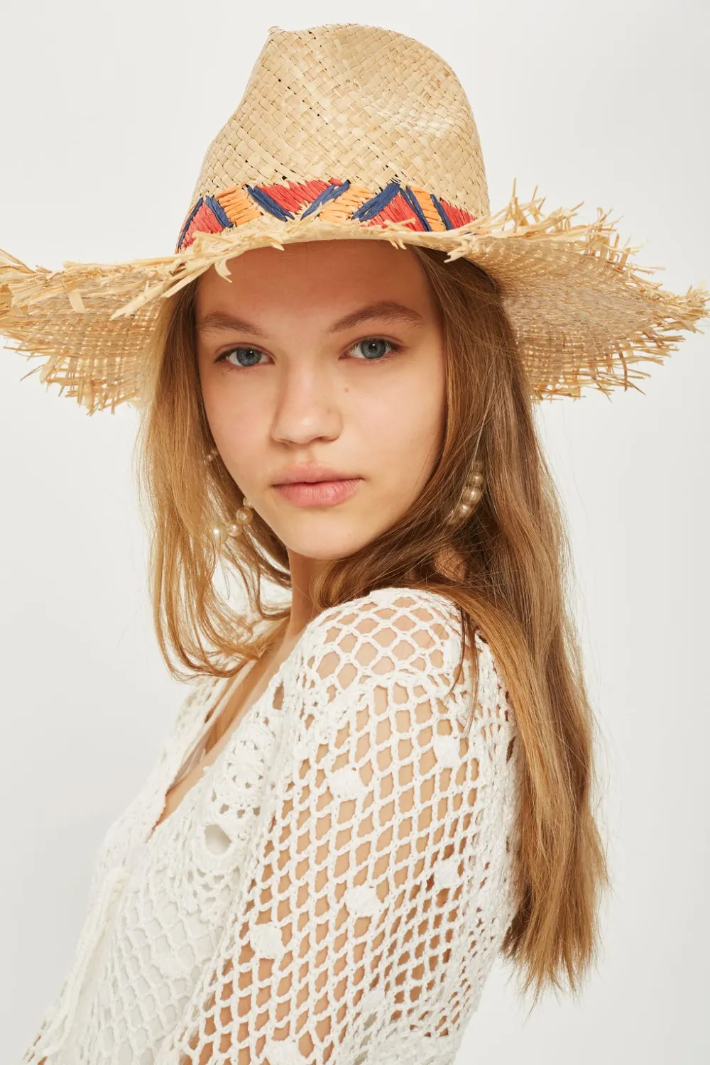 straw hat vacation summer