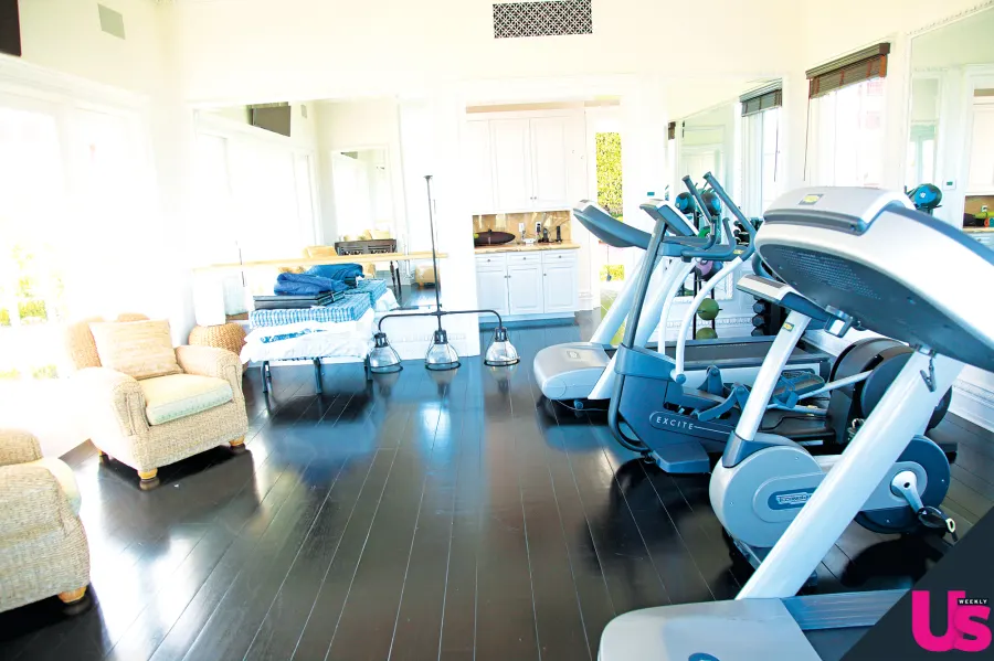 Janet Gretzky and Wayne Gretzky Gallery