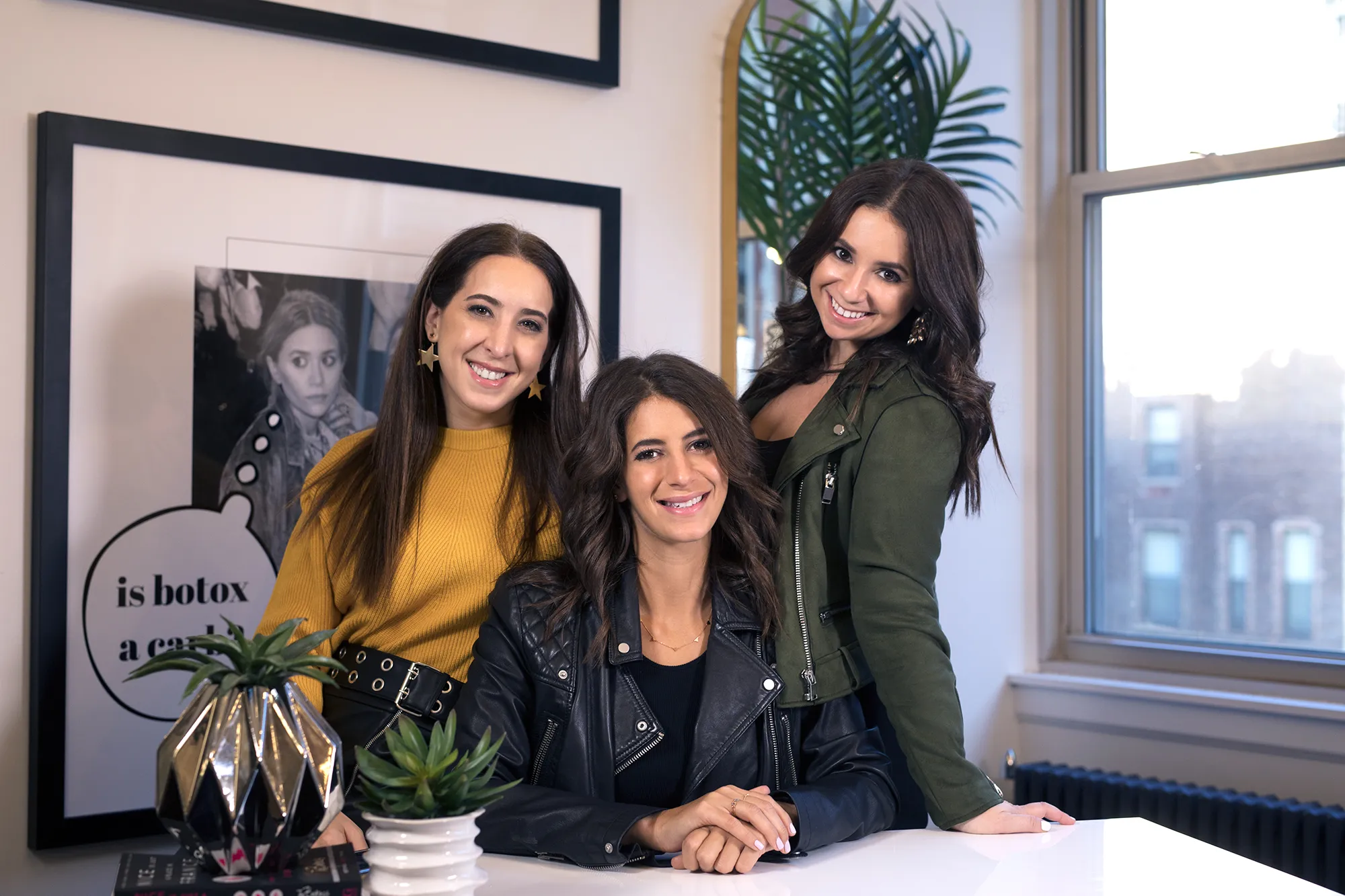 When's Happy Hour betches