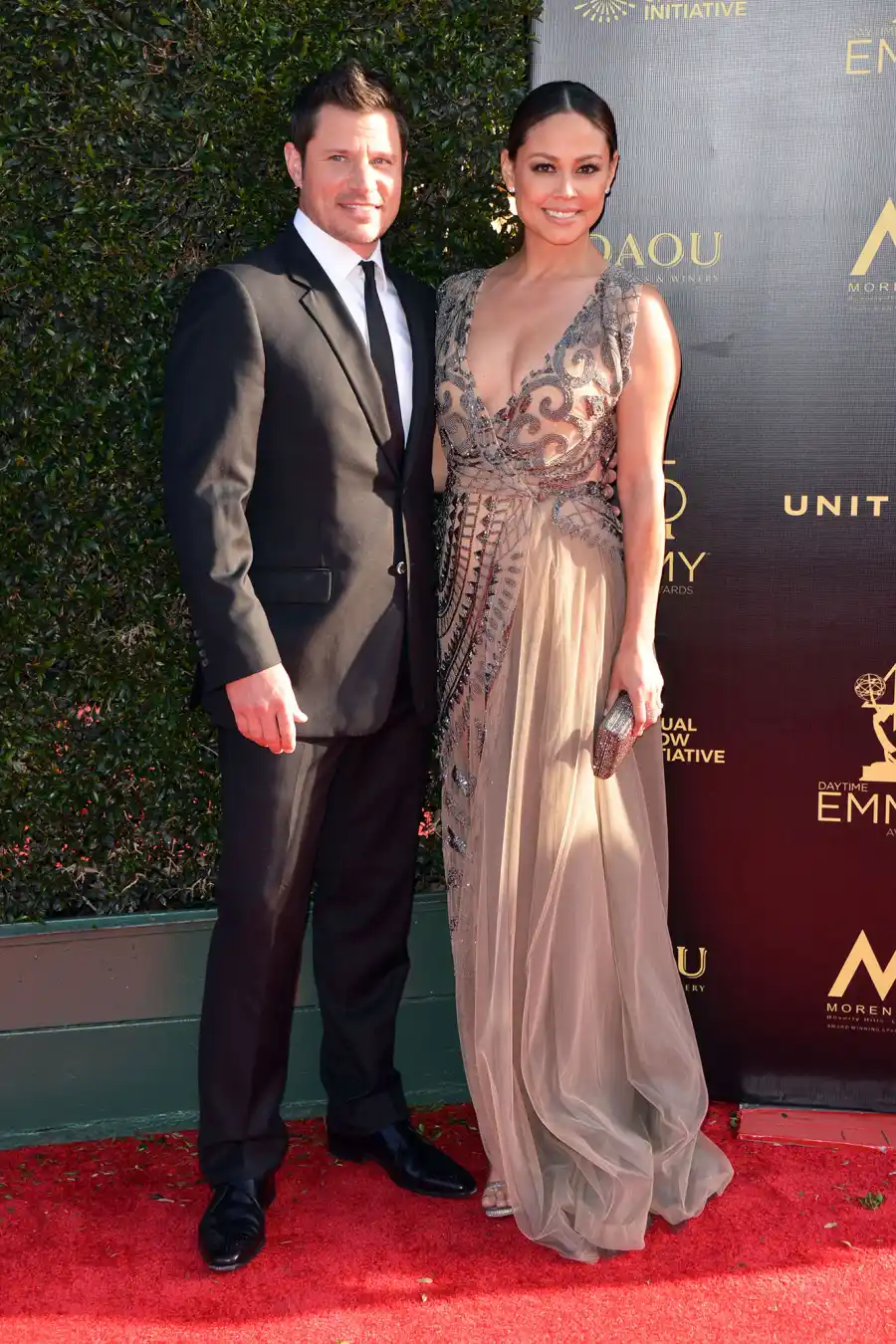 Nick Lachey Vanessa Lachey breaks before marriage