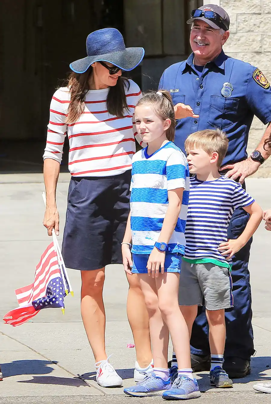 Jennifer Garner Samuel Seraphina 4th of July parade