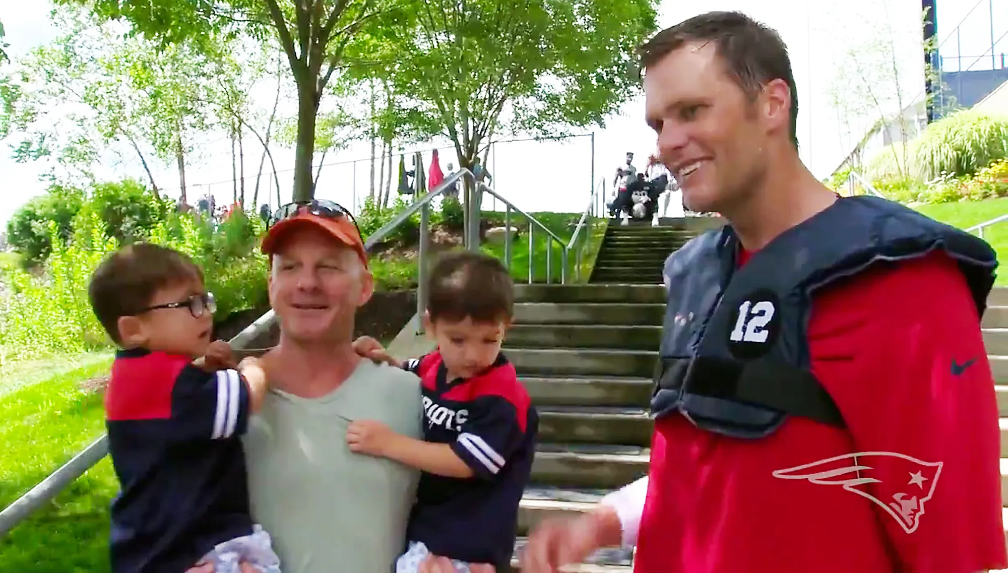 Tom Brady Meets Twins Named Tom And Brady