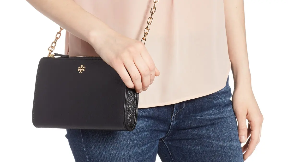 tory burch leather wallet