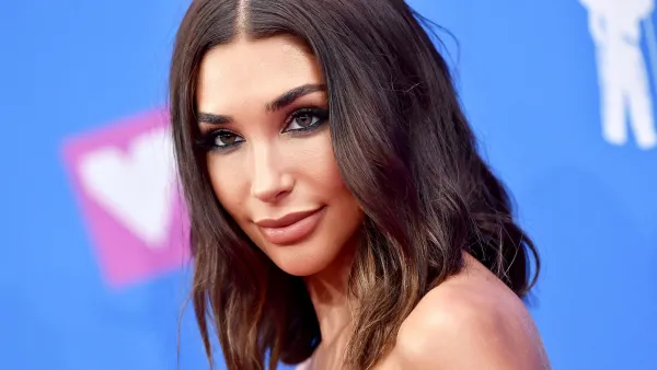 chantel jeffries reacts justin bieber engagement