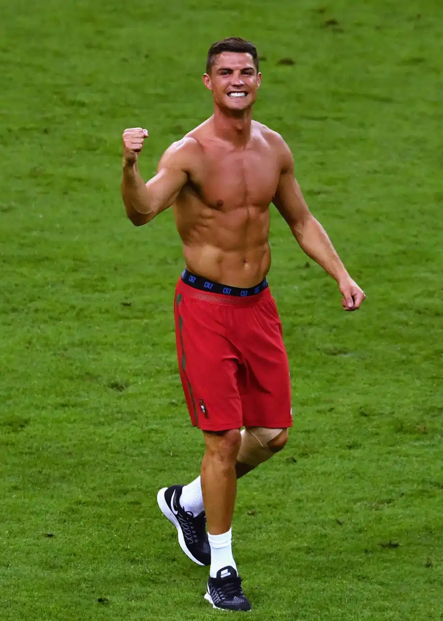 Best Celebrity Tippers