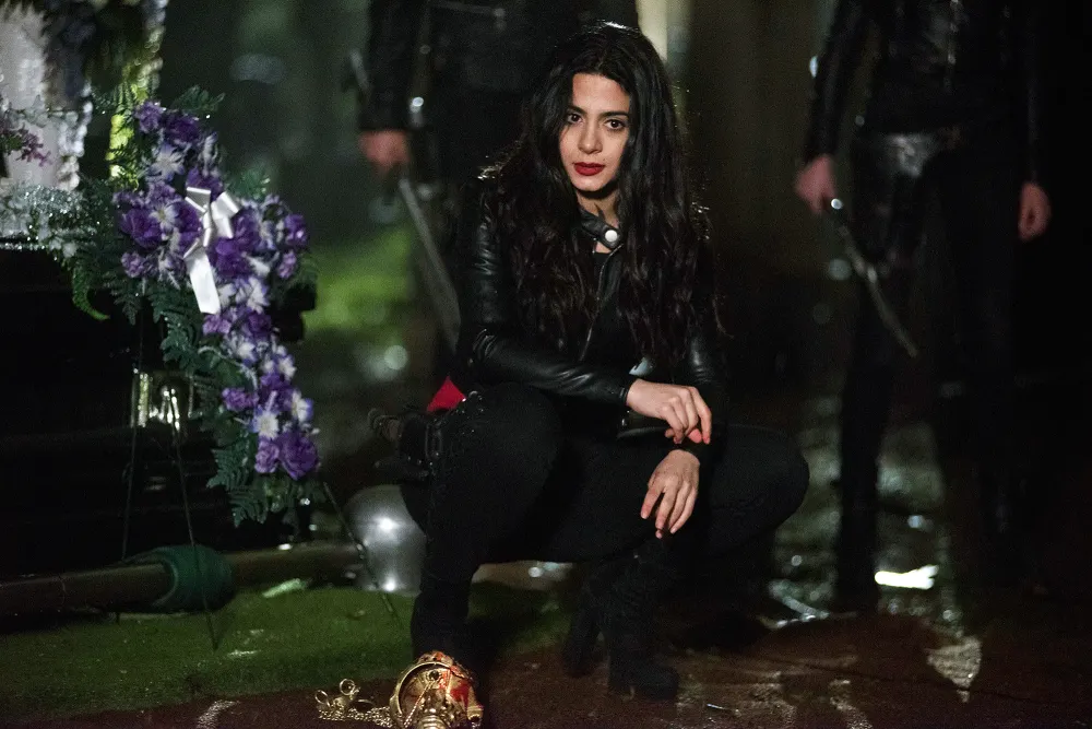 Emeraude Toubia Teases Shadowhunters Series Finale
