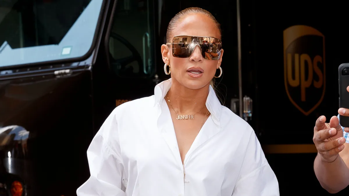 jennifer lopez white shirt dress
