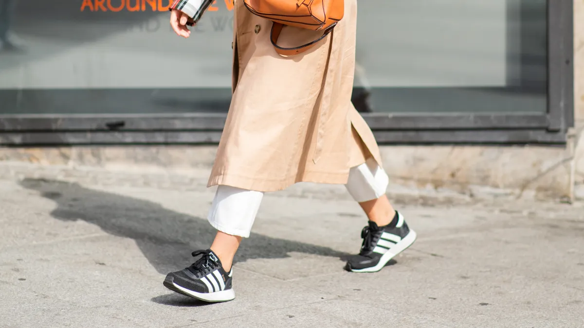 sneaker street style