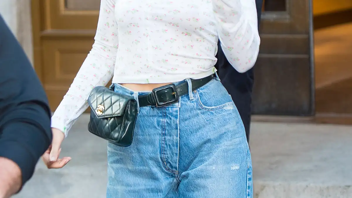 kendall jenner chanel fanny pack belt bag