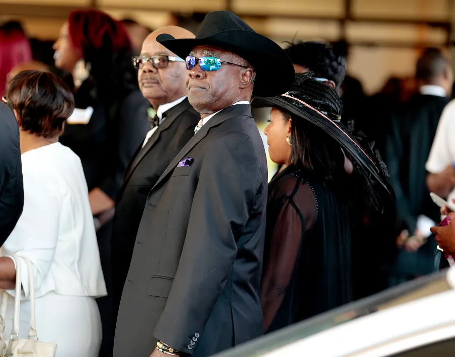 Glynn-Russell-Turman-aretha-funeral