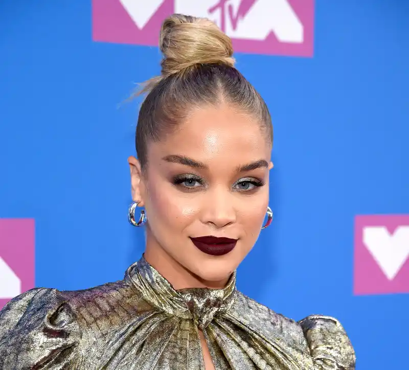 Jasmine-Sanders-VMAs-2018