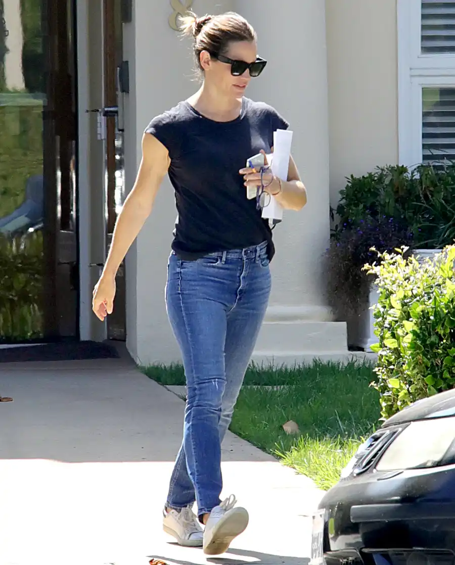 Jennifer-Garner-Ben-rehab