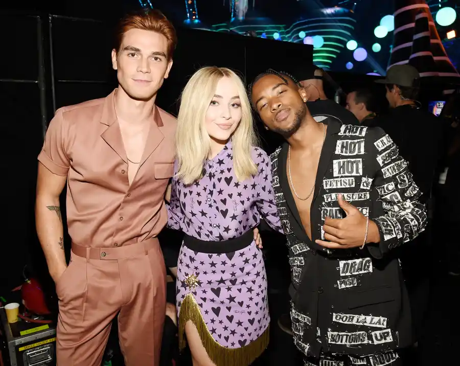Inside Teen Choice Awards 2018 KJ Apa Sabrina Carpenter Algee Smith