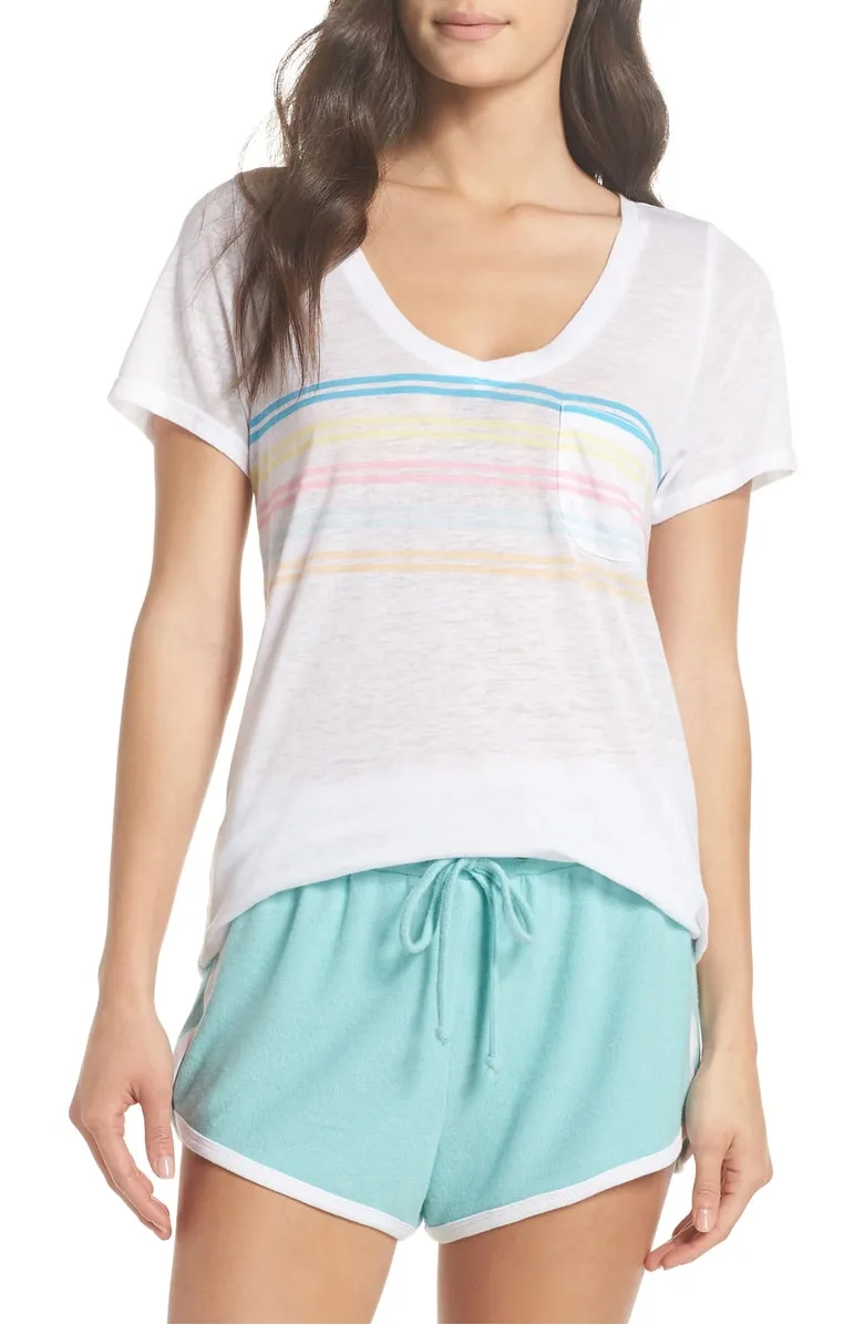 Make + Model 'Gotta Have It' V-Neck Tee