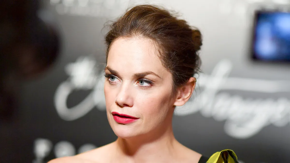 Ruth-Wilson-affair-exit