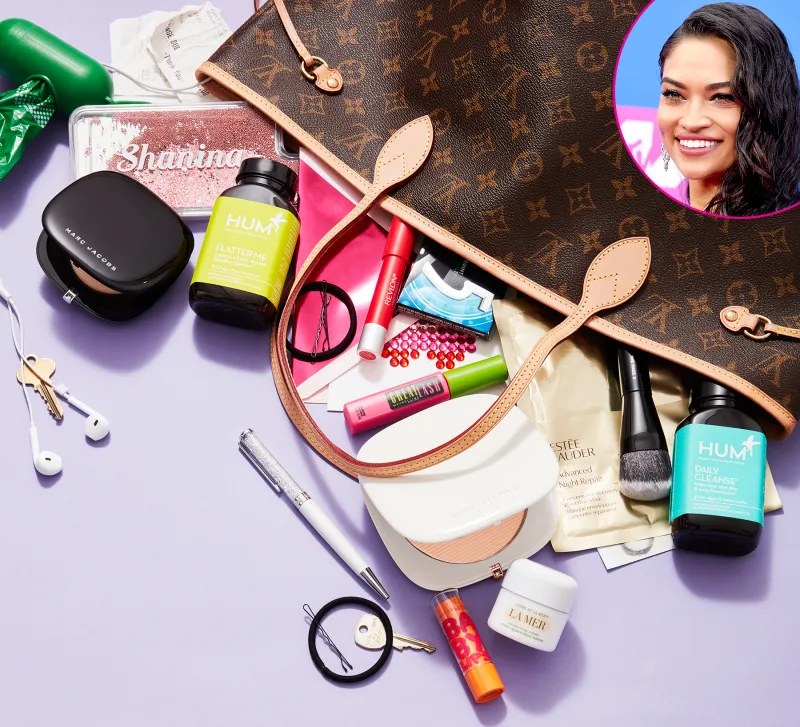 Shanina-Shaik-bag-promo