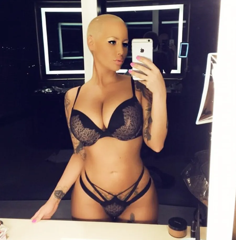 Nearly Nude Mirror Selfie Amber Rose
