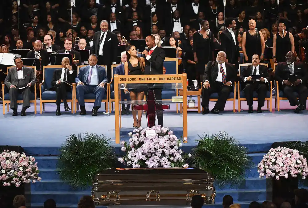 ariana grande bishop aretha franklin new taco bell item