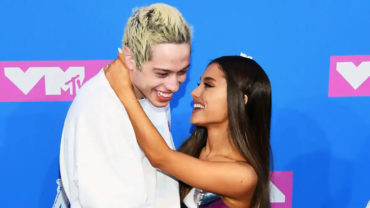 ariana grande pete davidson defends autoimmune diease