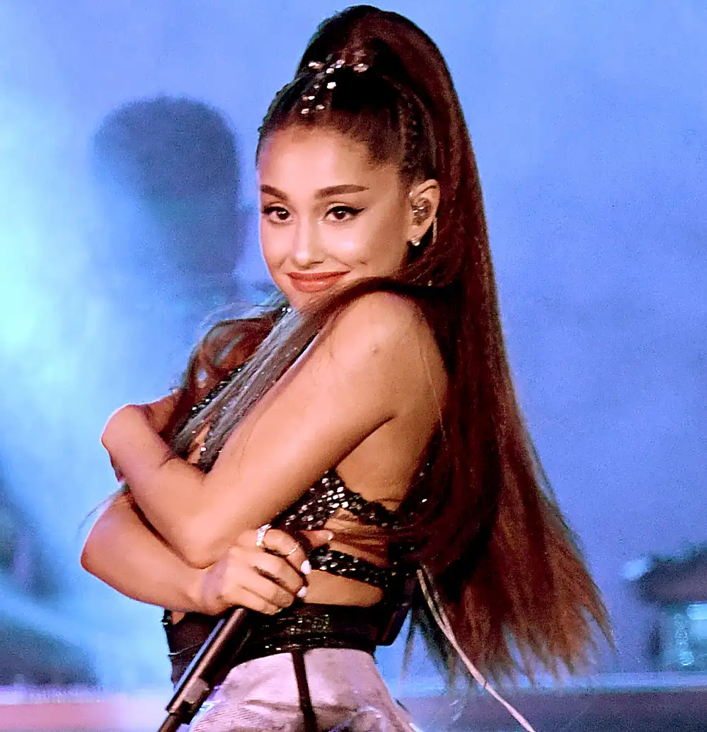 ariana-grande-tattoo