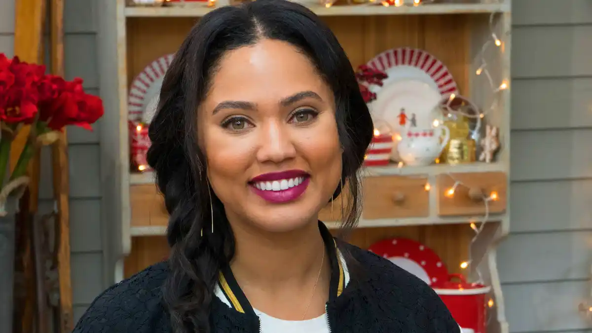 AYESHA CURRY