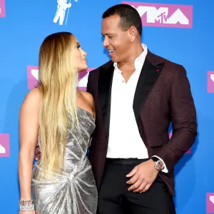 jennifer-lopez-thanks-alex-rodriguez-vmas-2018