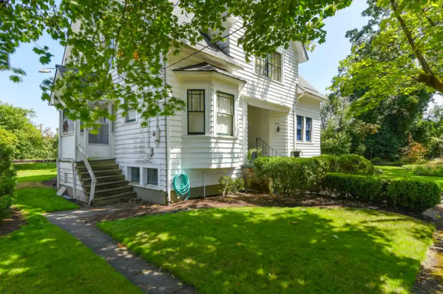 twilight-house-for-sale-