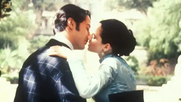 Winona Ryder Keanu Reeves May Be Married