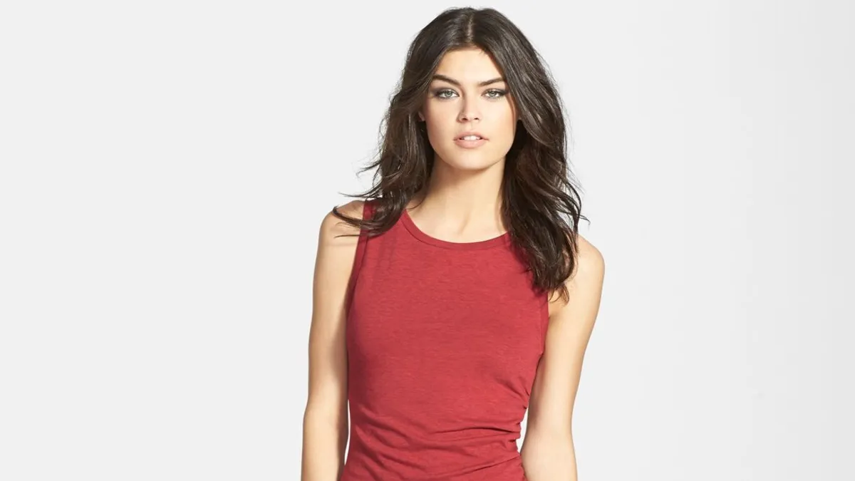 leith ruched bodycon dress