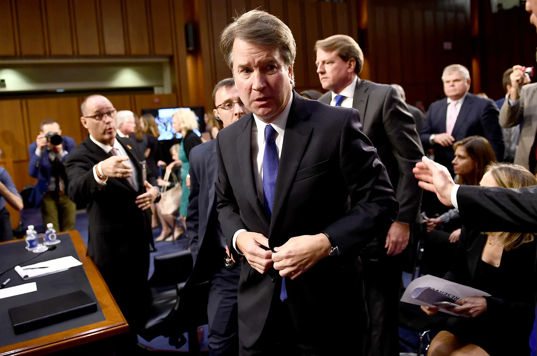 Brett-Kavanaugh-Denies-Hand-of-Parkland-Victim’s-Father-Fred-Guttenberg-2