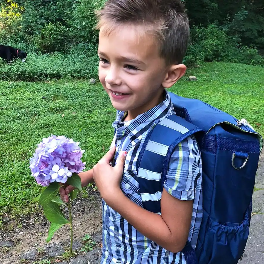 Celebrity Kids Back To School Melissa Joan Hart