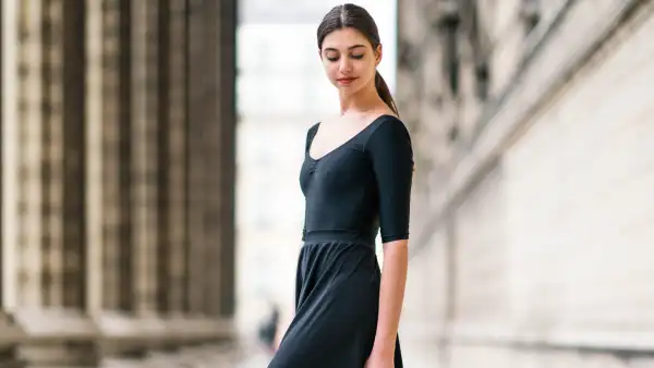 bardot black mididress