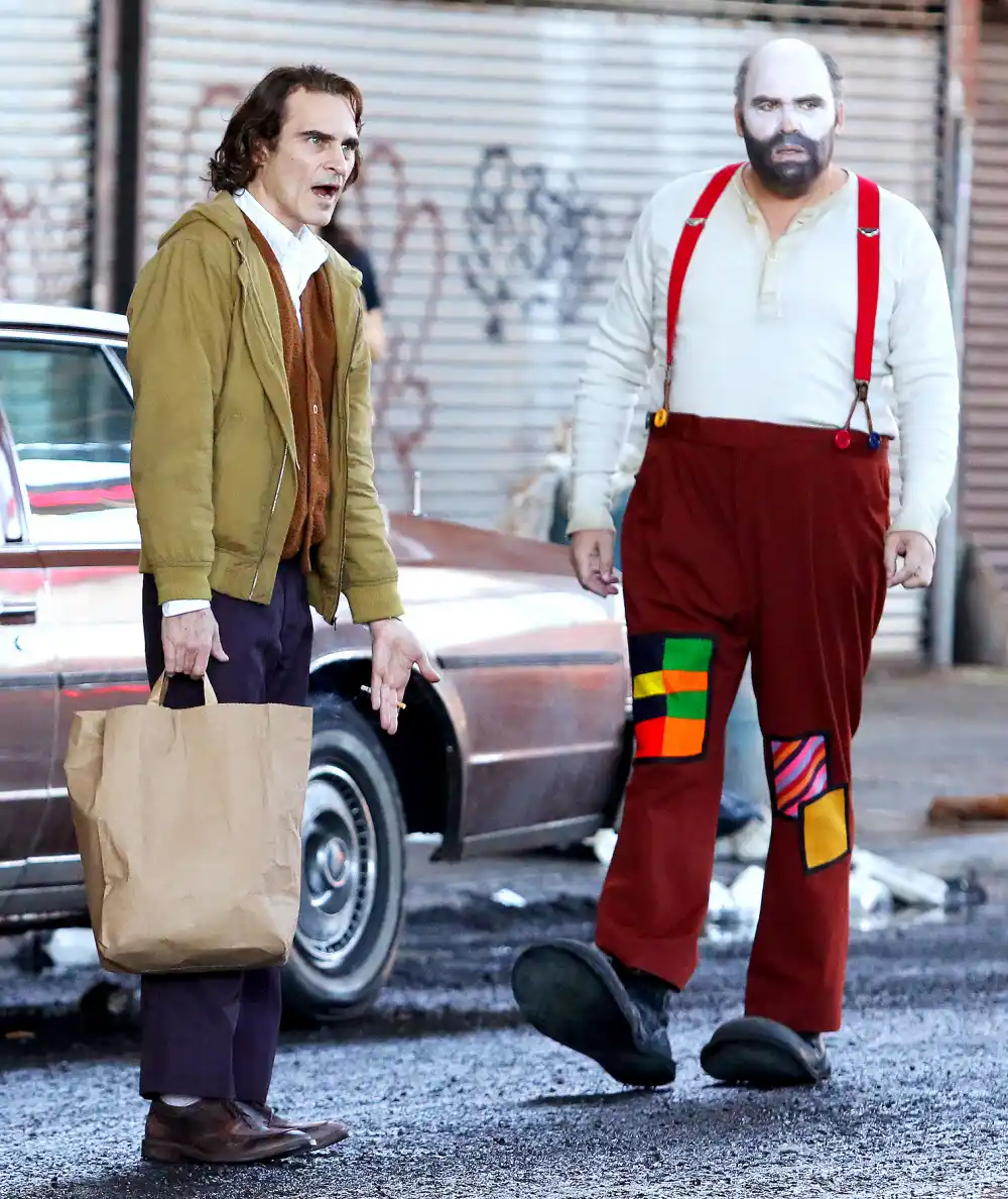 Joaquin-Phoenix-filming-the-joker