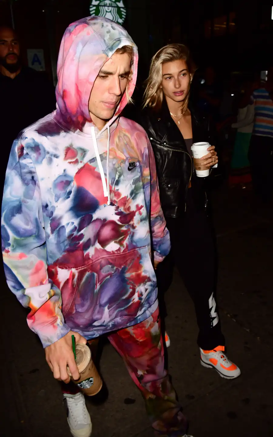 Justin-Bieber-and-Hailey-Baldwin-1