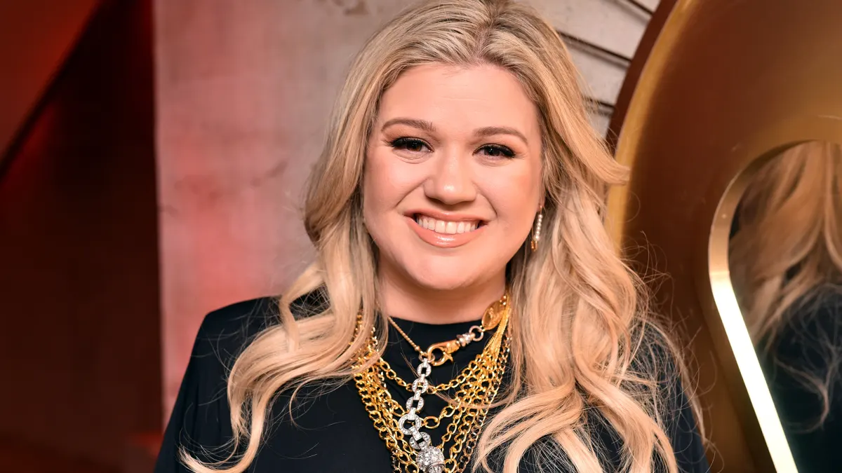 Kelly Clarkson