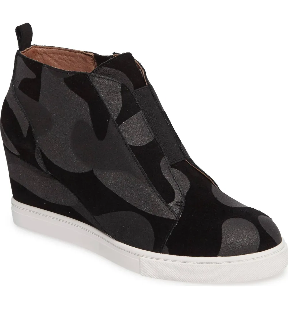 Linea Paolo Felicia Wedge Bootie