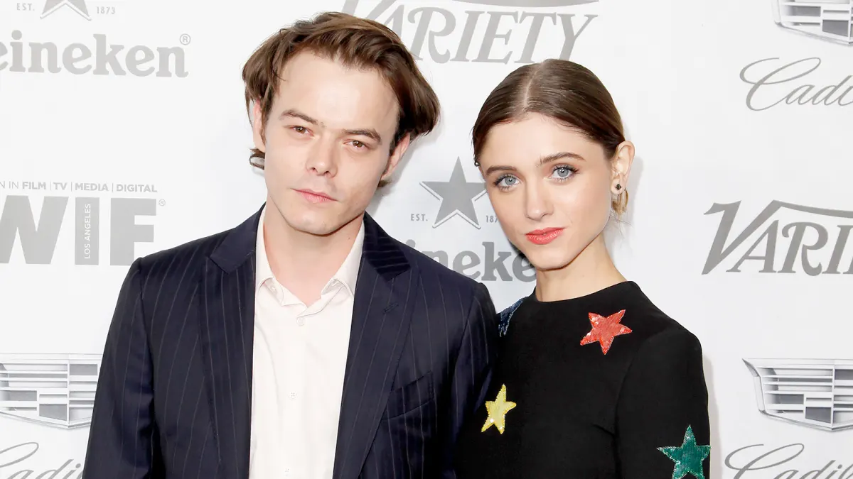 Natalia-Dyer-and-Charlie-Heaton-PDA-2
