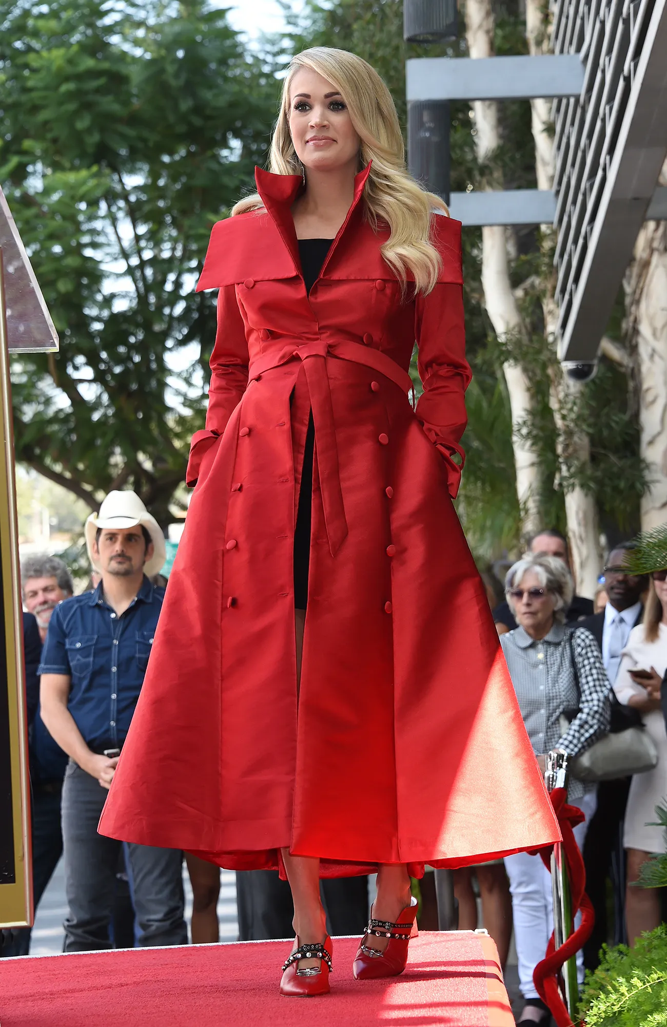 Pregnant Carrie Underwood Gets a Star on the Hollywood Walk of Fame With Husband Mike Fisher and Son by Her Side