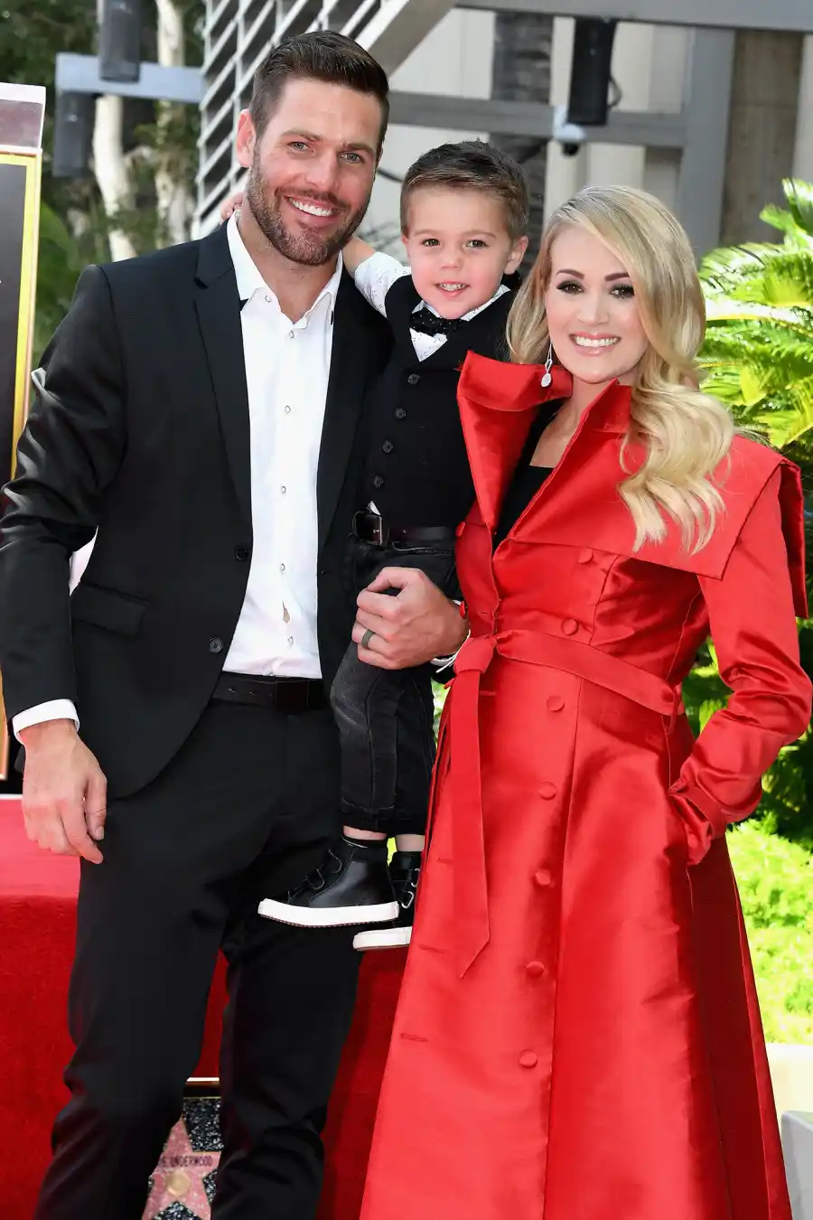 Pregnant Carrie Underwood Gets a Star on the Hollywood Walk of Fame With Husband Mike Fisher and Son by Her Side