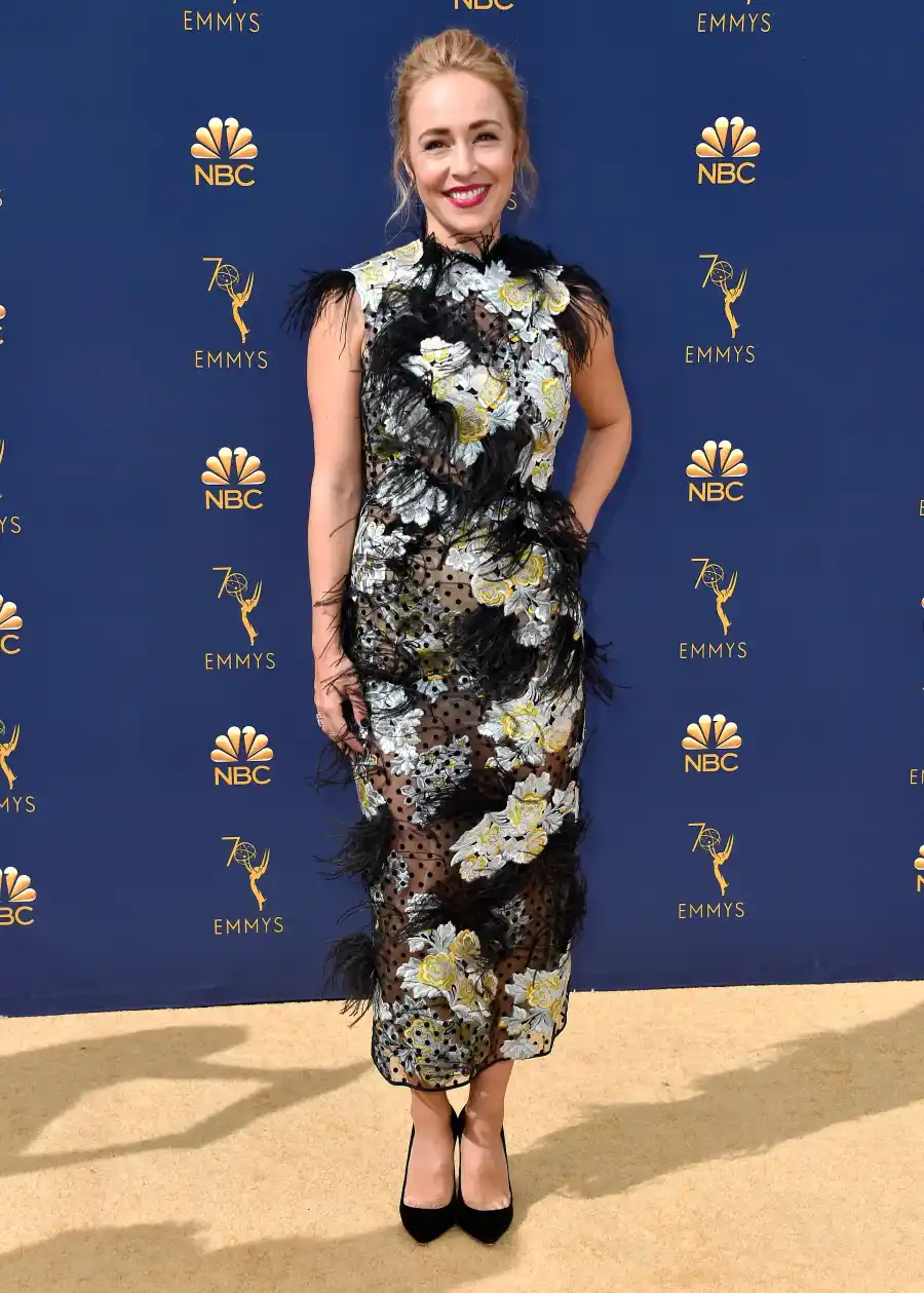 Sarah-Goldberg-emmy-18