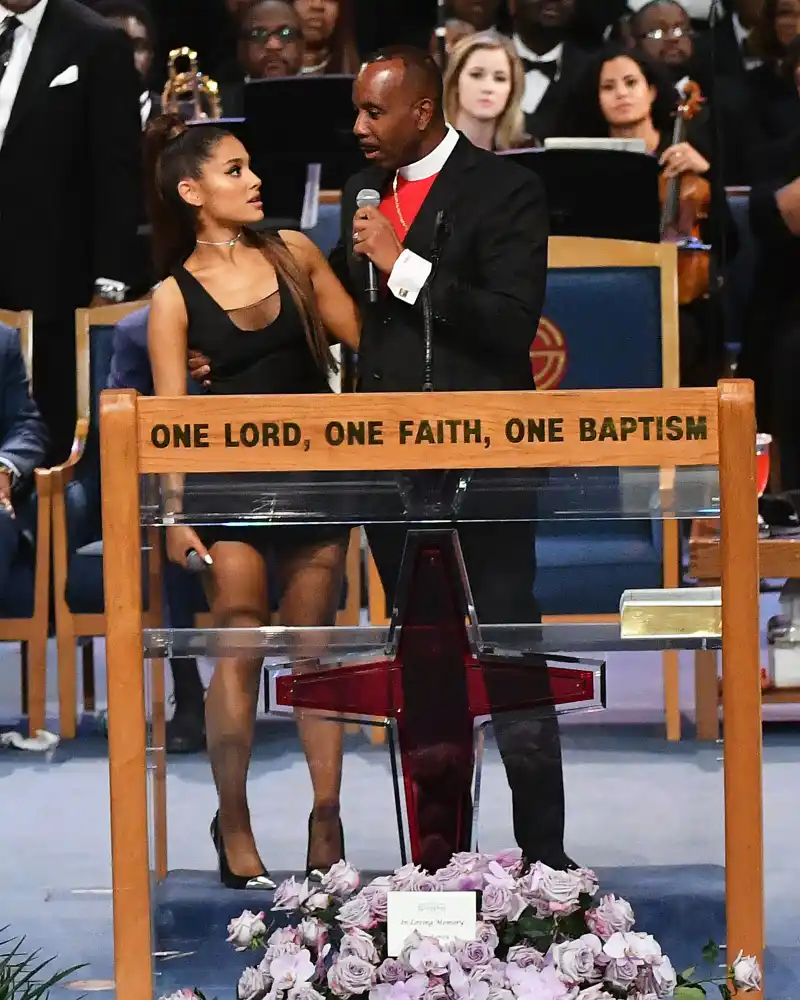 aretha franklin pastor