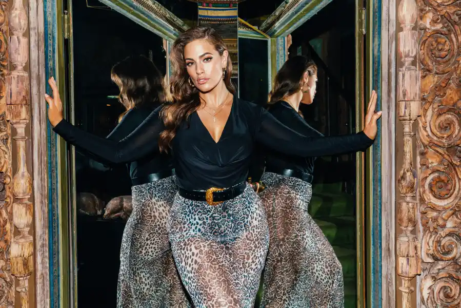 Ashley Graham x PrettyLittleThing