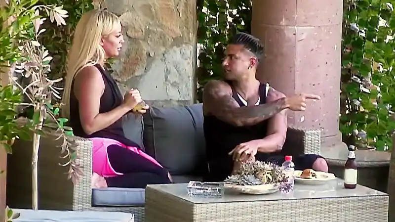 Aubrey O'Day Wishes Pauly D Dead Accuses Abuse