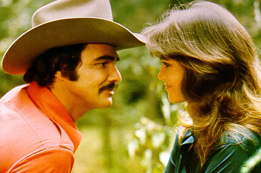 burt-reynolds-On-Sally-Field