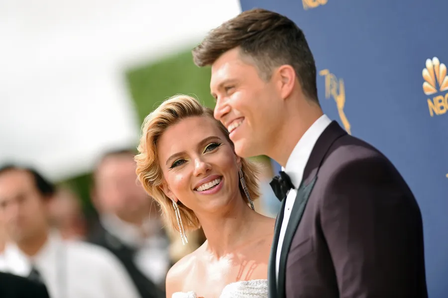 Scarlett Johansson Colin Jost Emmys 2018