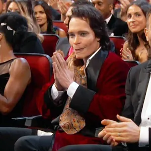 Donald Glover Dresses Up Teddy Perkins Emmys 2018