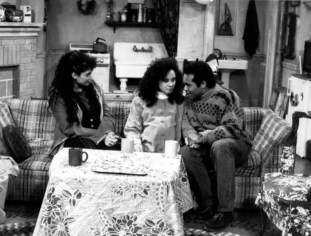 GEOFFREY OWENS cosby show