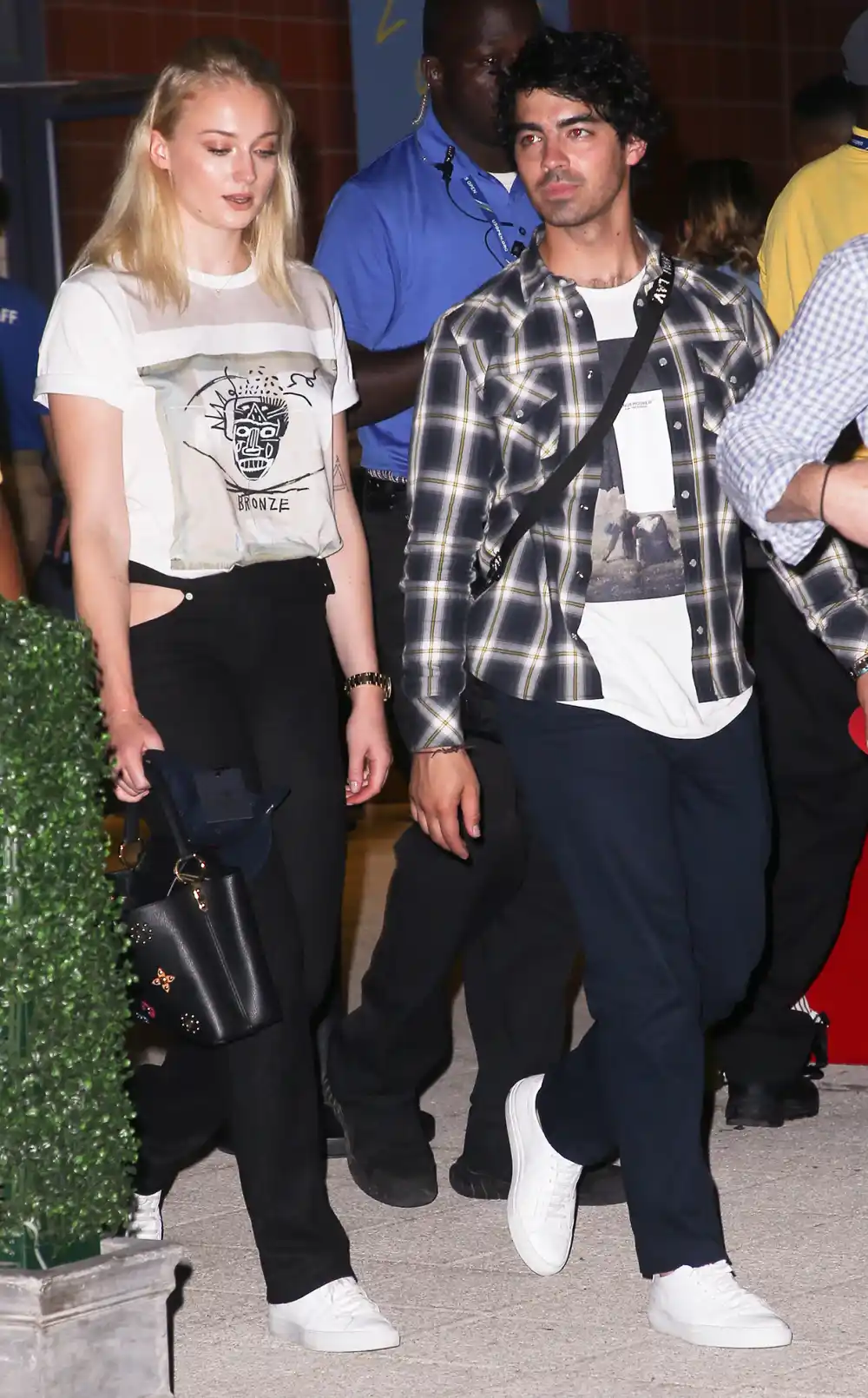 Joe and Nick Jonas Took Their&nbsp;Fianc&eacute;es Sophie Turner&nbsp;and Priyanka Chopra&nbsp;on a Stylish&nbsp;Double Date&nbsp;