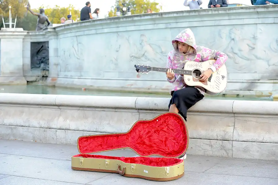 justin-bieber-buckingham