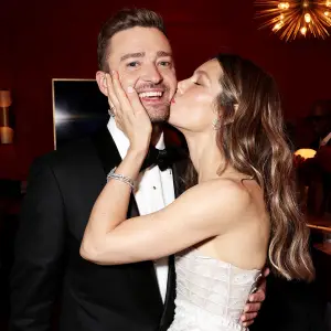 Justin Timberlake Jessica Biel Emmys 2018 Backstage
